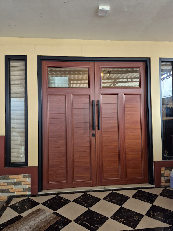 Kusen pintu aluminium